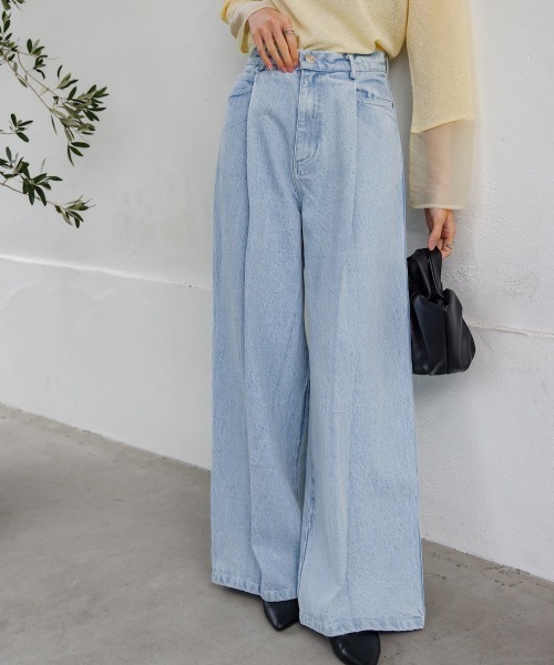 無地 カラーステッチ プリーツ ジーンズ パンツ M031809 JP EXCLUSIVE ストレート デニム パンツ | Maison Kitsuné