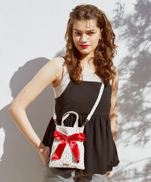 Maison de FLEUR（メゾンドフルール） ショルダーバッグ バッグ