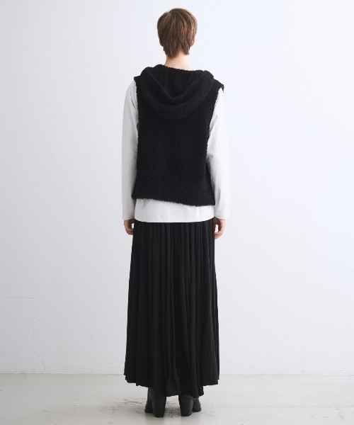 three dots（スリー ドッツ） ベスト ジレ フェザーウール ベスト