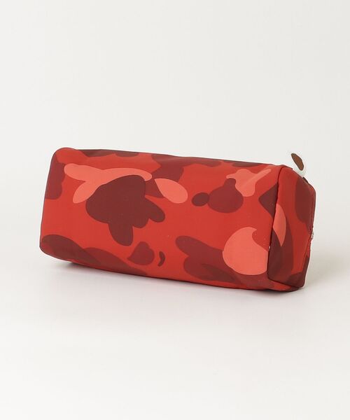 A BATHING APE（アベイシングエイプ） ポーチ COLOR CAMO FLIGHT POUCH