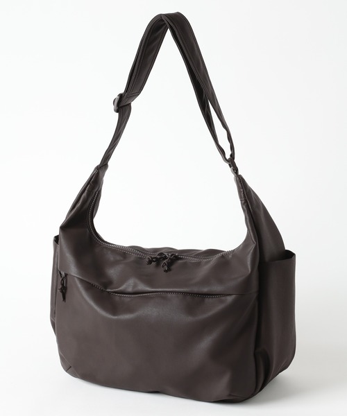 GLOBAL WORK（グローバルワーク） ショルダーバッグ 軽量PU9ポケット