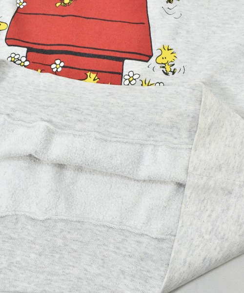 アメリカ古着　ビンテージ　スヌーピー のトレーナー 古着 90s USA製 Snoopy スヌーピー ウッドストック ハグ