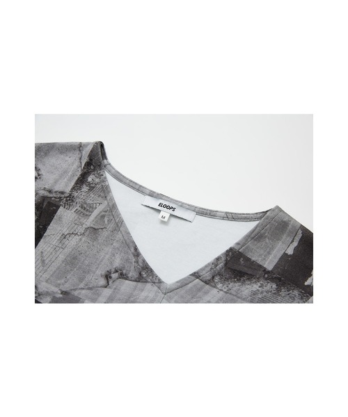 tシャツ 「ELOOPS」アシメトリー プリントクロップドトップス