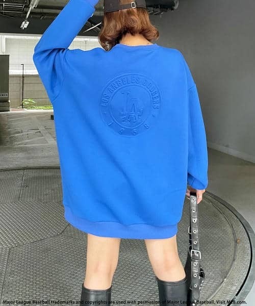 BACK TO THE FIELD ワンピース 「MLB」エンボスビッグロゴワンピース 