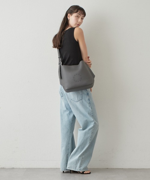 グッシオ ミディアムショルダー ALCE（ショルダーバッグ