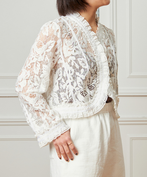 IENA LA BOUCLE リバーレースＶネックブラウス イエナ IENA LA BOUCLE リバーレース ローンブラウス 日本製
