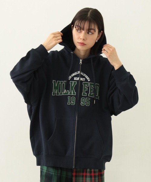 MILKFED.（ミルクフェド） パーカー COLLEGE PATCH ZIP UP HOODIE