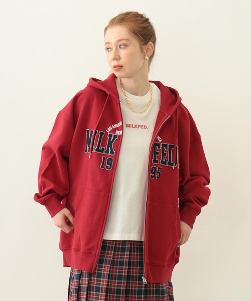 MILKFED.（ミルクフェド） パーカー COLLEGE PATCH ZIP UP HOODIE