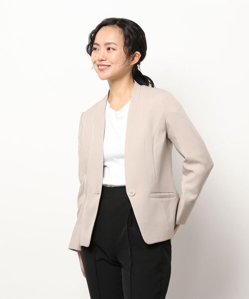 WHITE JOOLA」 ノーカラージャケット 9号 ベージュ レディース