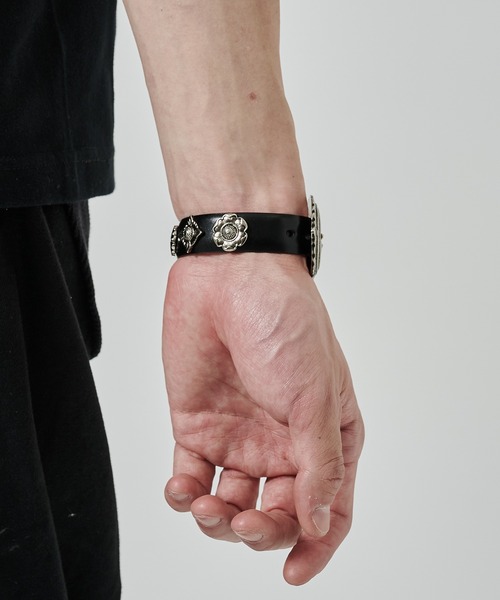 T*e様 TOGA バングル　ブレスレット　新品未使用品 TOGA TOO シルバーバングル TOGA ブレスレット 「TOGA TOO/トーガトゥ