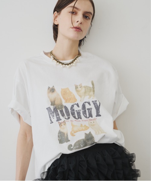 mahagrid/マハグリッド』 SMOKING CAT TEE/スモーキング猫 Tシャツ mahagrid│A'GEM/9×.KOM【公式】｜韓国・ストリートブランド通販サイト エージェムナイン ドットケーオーエム | tシャツ MOGGY CAT Tee レディース | その他トップス | J1U by LA BELLE ETUDE