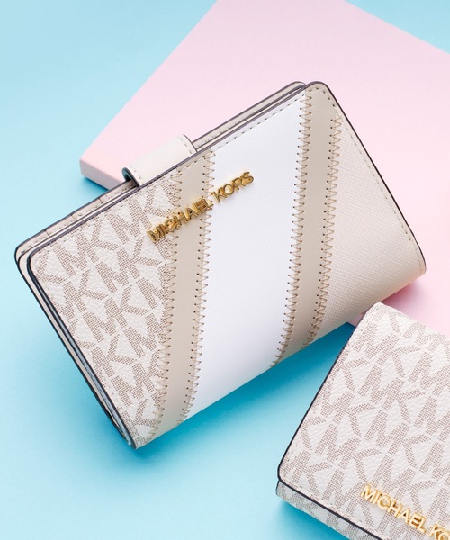専用ページです。MICHAEL KORS coach 財布付 MICHAEL KORS（マイケルコース） 財布 FREE ベージュ系その他