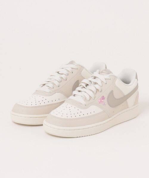 NIKE（ナイキ） スニーカー W COURT VISION LO SE ウィメンズ コート
