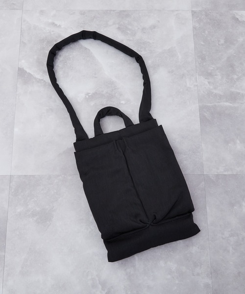 ITTI ショルダーバッグ イッチ / ANNIE 2 bottle 13inch HELMET BAG