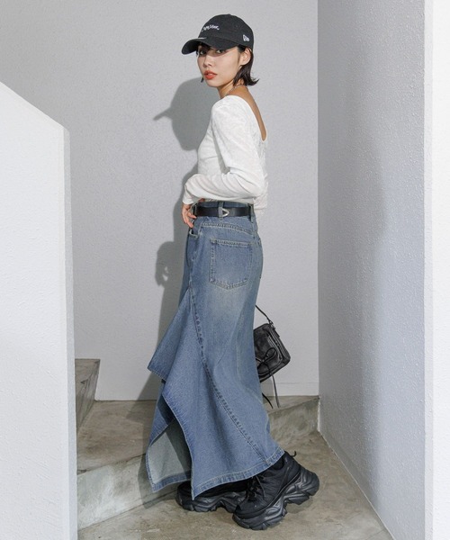 GIUNON ロウヘムデニムスカート GIUNON（ジウノン）の「raw hem denim skirt / ロウヘムデニム