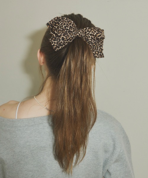 TRESSE LEATHER RUBAN リボンヘアクリップ 🎀リボンクリップ&カチューシャ🎀 ロングヘアとボブヘアそれぞれ