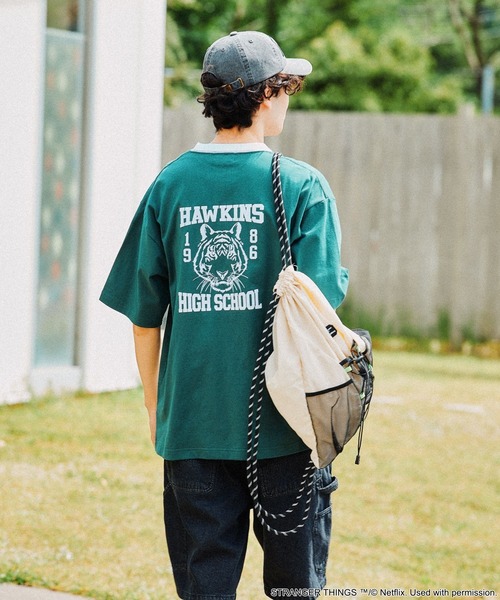 niko and…（ニコアンド） tシャツ 「STRANGER THINGS」コラボ プリント