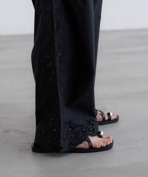 ワイドパンツ パンツ カットワークレースパンツ　657446 レディースの画像