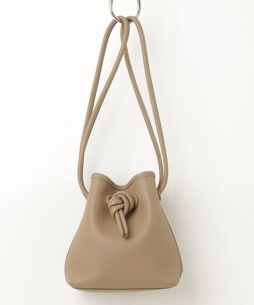 新品未使用VASIC ベージュ ハンドバッグ VASIC（ヴァジック） ハンドバッグ - ベージュ レディース : ZOZOTOWN