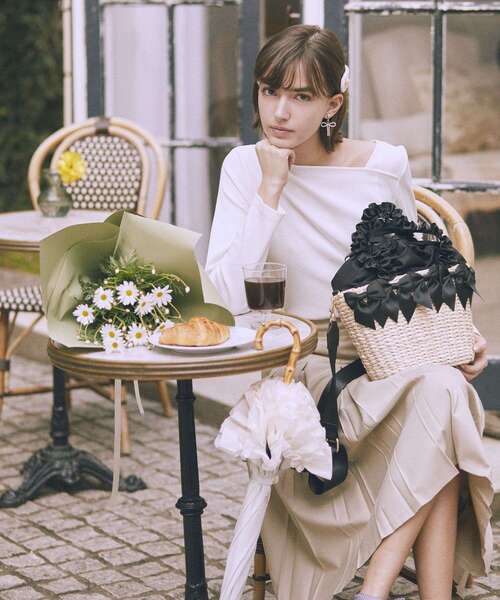 Maison de FLEUR（メゾンドフルール） ハンドバッグ フリルハンドル
