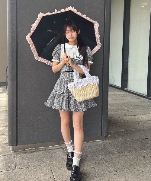 Maison de FLEUR（メゾンドフルール） ハンドバッグ フリルハンドル
