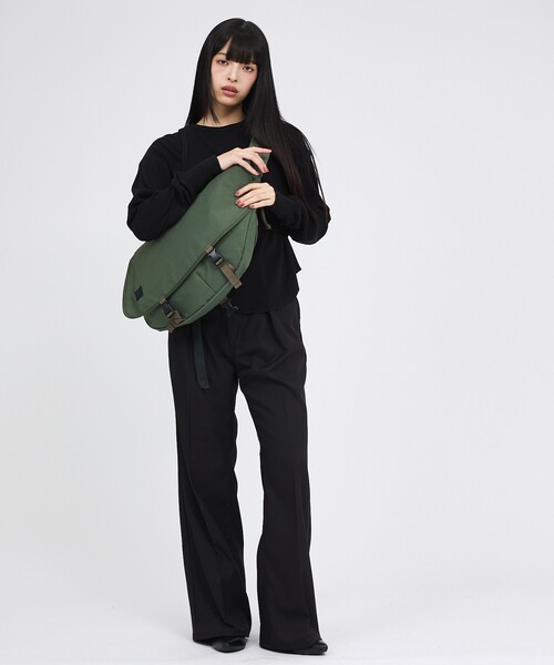MIS（エムアイエス） ショルダーバッグ 「MIS / エムアイエス」ワン