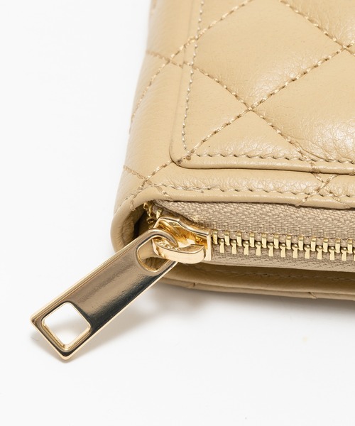 CHANEL ノベルティキルティングレザーミニ財布ベージュ 入手困難カラー♪【CHANEL】三つ折り財布 キルティングレザー (CHANEL