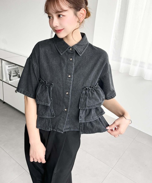 moment+ ブラウス シャツ 半袖ティアードフリルデニムシャツ