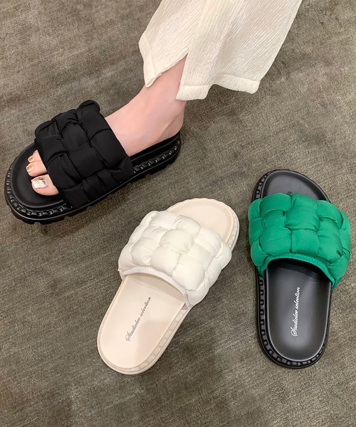 【 】ロゴ入りメッシュのフラットサンダル 手編みメッシュ2wayフラットサンダル（サンダル）｜SESTO