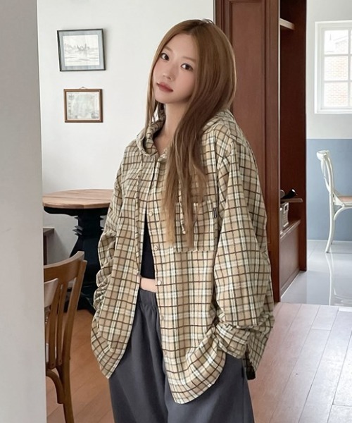 ブラウス シャツ A'GEM/9 × .kom 「muah muah/ムーアムーア」 POINT LABEL CHECK HOOD SHIRT/ポイン