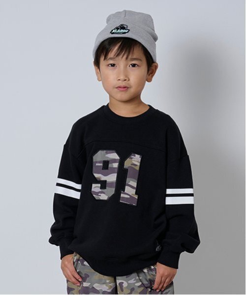 XLARGE KIDS（エクストララージ キッズ） トレーナー ナンバリング