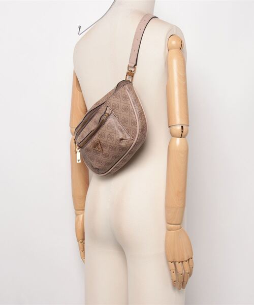 【新品未使用】ゲス ショルダー Manhattan Belt Bagベージュ GUESS（ゲス） ショルダーバッグ バッグ GUESS MANHATTAN BELT BAG