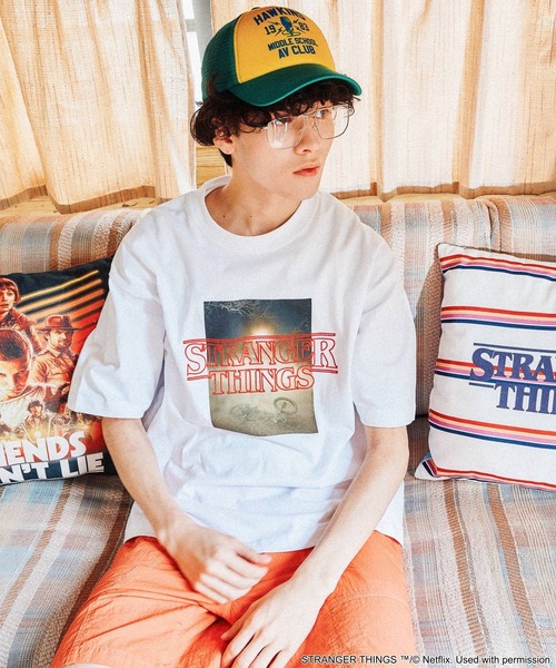 niko and… tシャツ 「STRANGER THINGS」コラボ アソートプリント
