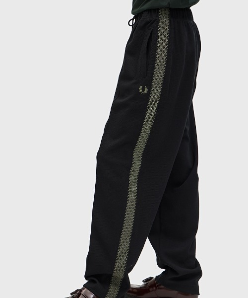 FRED PERRY（フレッドペリー） パンツ Tennis Grip Taped Track Pants