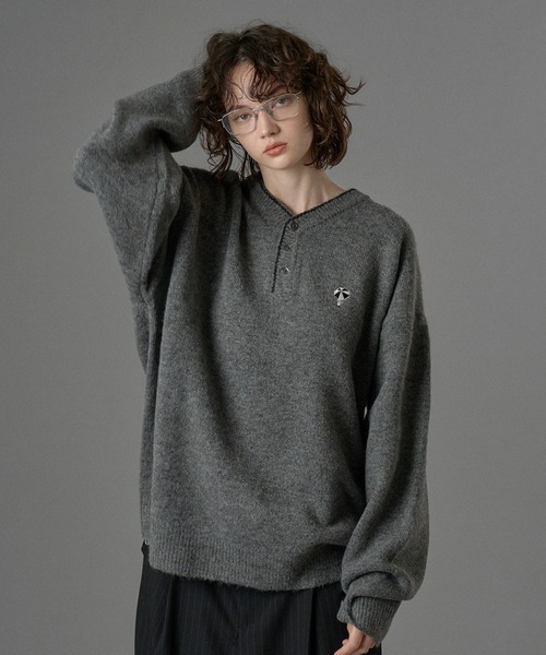 ONCILY（オンシェリー） セーター ニット LOGO HENRY NECK KNIT / ロゴ