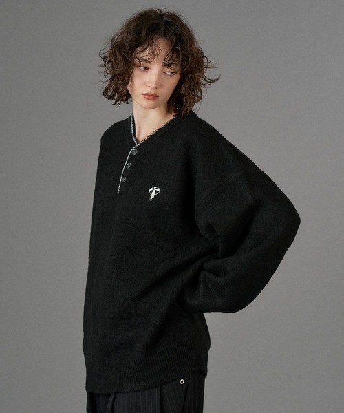 ONCILY（オンシェリー） セーター ニット LOGO HENRY NECK KNIT / ロゴ