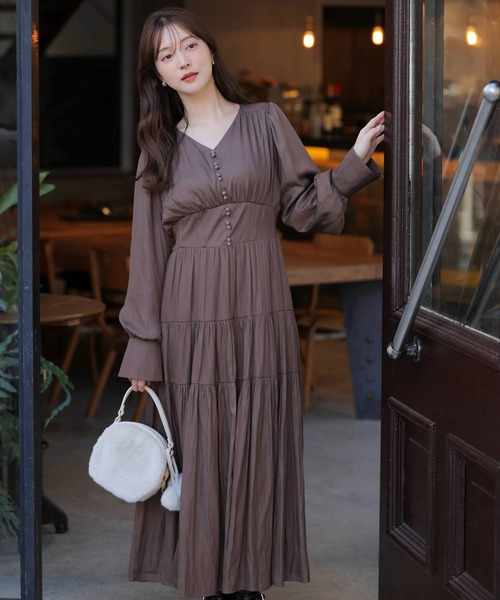 noela ロングワンピース NOELA（ノエラ） ワンピース ティアードサテンワンピース : ZOZOTOWN