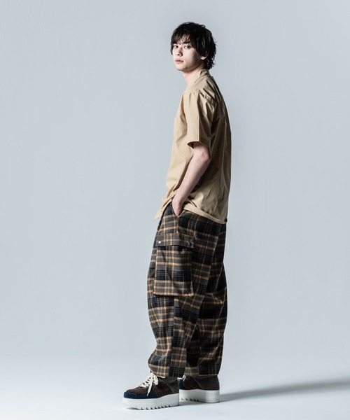 「glamb」 半袖シャツ L ブラック メンズの画像