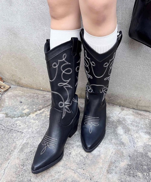 nyan　Hugo Boss 黒い刺繍入りウエスタンブーツ 12/上旬頃発送予定！オリジナル刺繍 ウエスタンブーツ TINA：JOJUN 全2