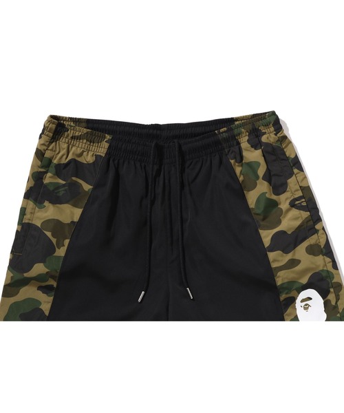 A BATHING APE（アベイシングエイプ） パンツ 1ST CAMO RELAXED FIT