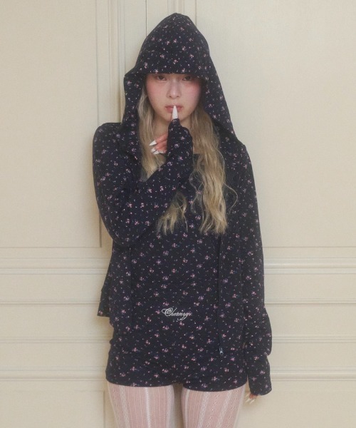 chernyy floral hoodie / 小花柄バック刺繍ロゴフーディー chernyy パーカー chernyy floral hoodie / 小花柄バック刺繍ロゴ