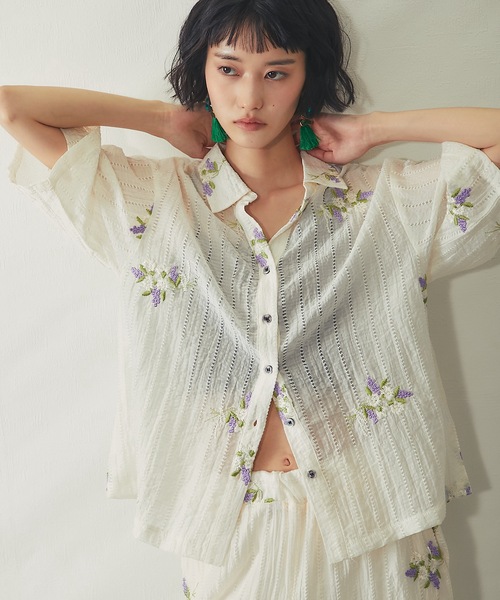 ブラウス シャツ 花刺繍シアーストライプスキッパーシャツ レディース