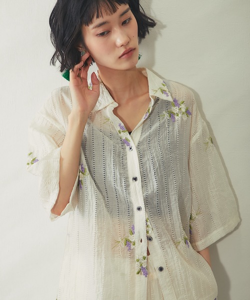 【今期アイテム】シアー花柄刺繍シャツ ブラウス シャツ 花刺繍シアーストライプスキッパーシャツ レディース