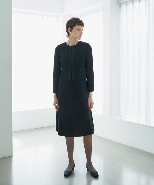 CARETTE スーツ 「HIROMI YOSHIDA Black」ノーカラージャケット