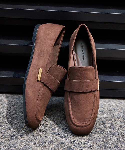 CHARLES ＆ KEITH（チャールズ&キース） ローファー アーモンドトゥ