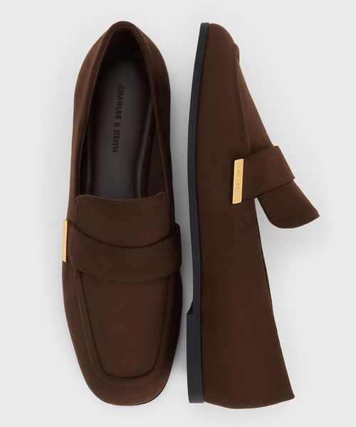 CHARLES ＆ KEITH ローファー アーモンドトゥ ローファー
