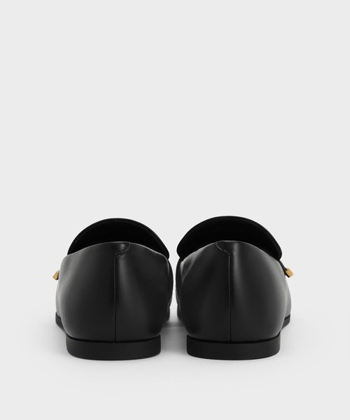 CHARLES ＆ KEITH ローファー アーモンドトゥ ローファー