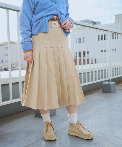 common gull products. スカート 街のチノプリーツスカート
