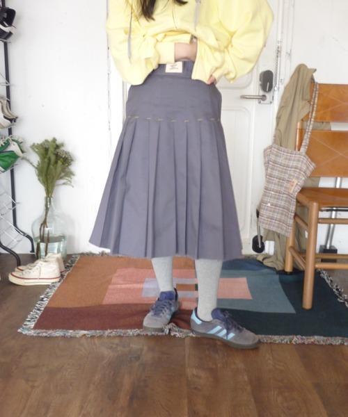 common gull products 街のチノプリーツスカート common gull products. スカート 街のチノプリーツスカート
