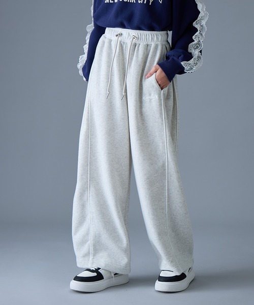 BISKEE ワイドパンツ パンツ 脇タックフレア裏起毛スウェットパンツ
